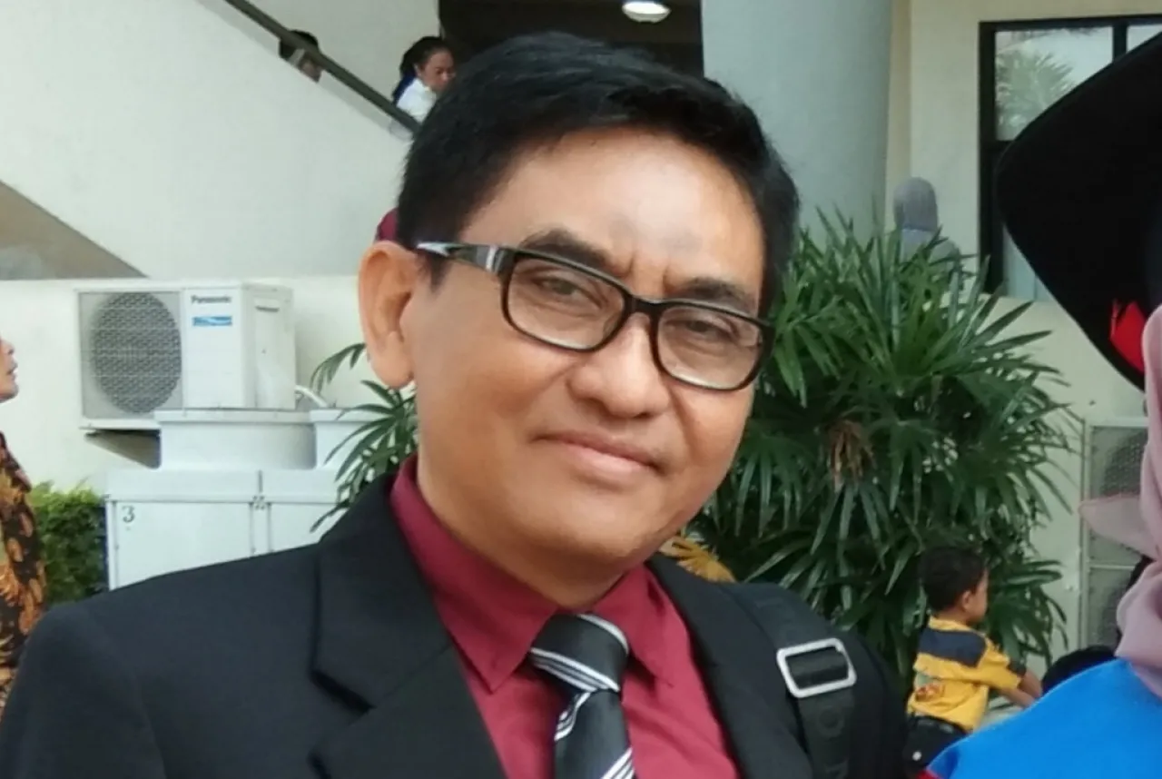 Menjewer Wakil Rakyat yang Lupa Rakyat