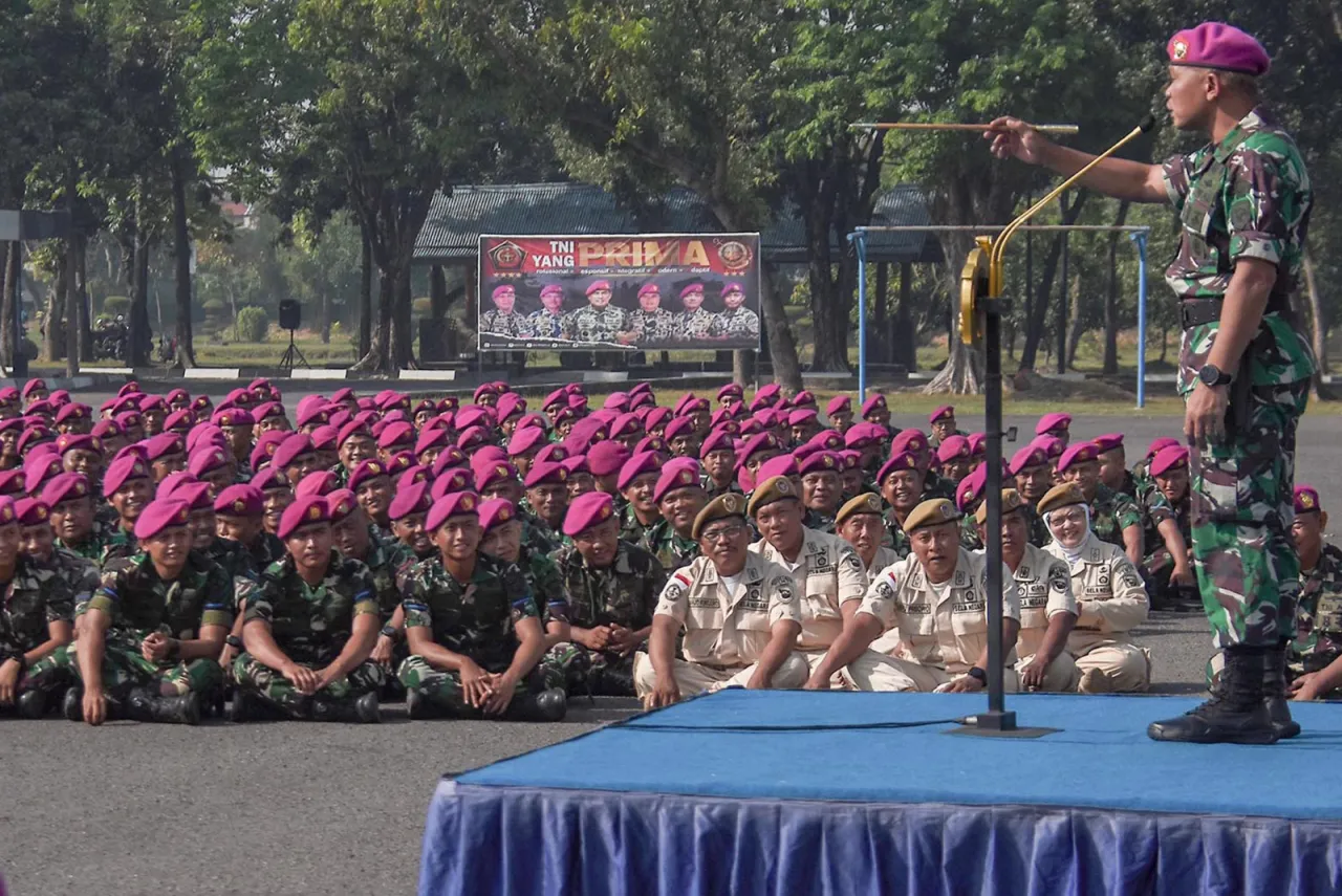 Tingkatkan Motivasi Dan Semangat Keprajuritan, Komandan Brigif 2 Marinir Pimpin Apel Khusus Satuan