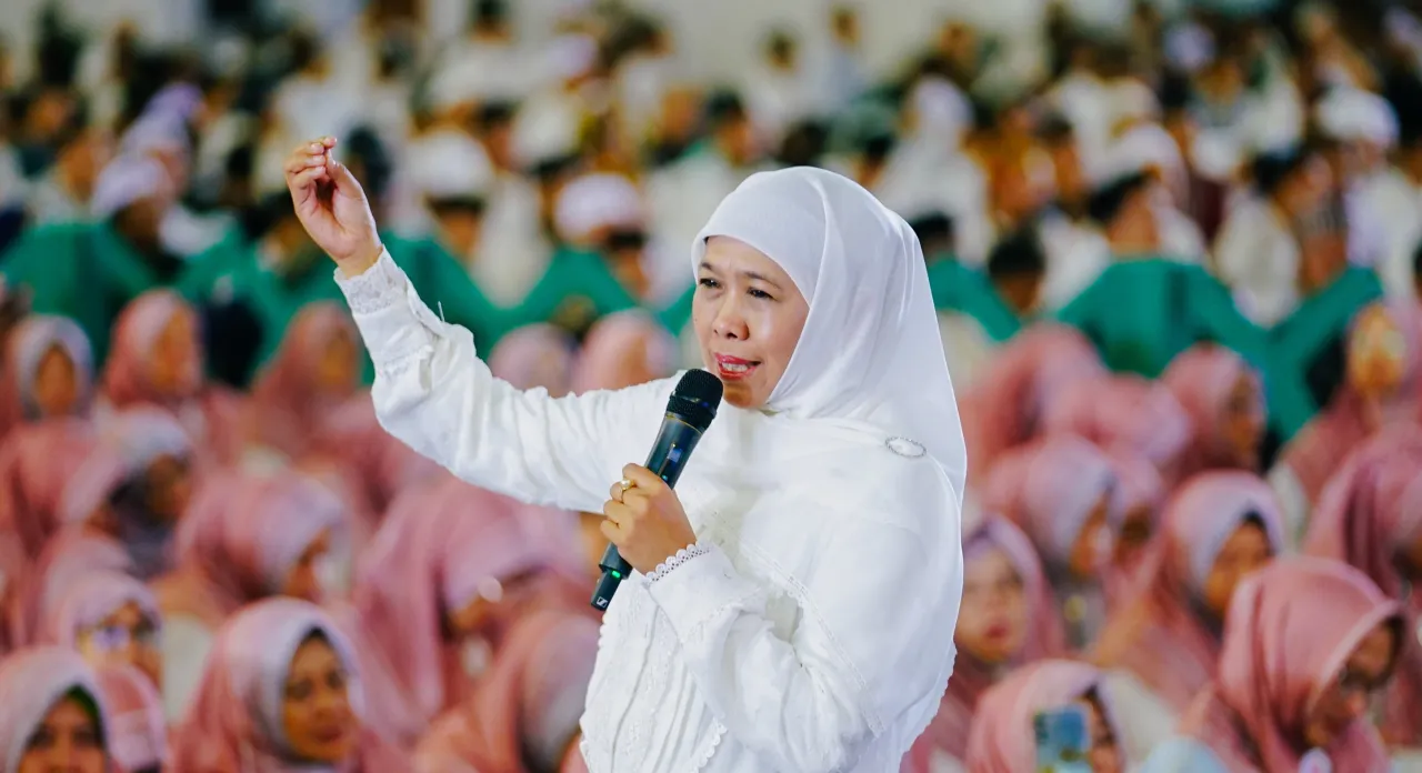 Gubernur Khofifah Ajak Masyarakat Jadikan Peringatan Maulid Nabi Muhammad SAW Momentum Meneguhkan Damai dan Kerukunan