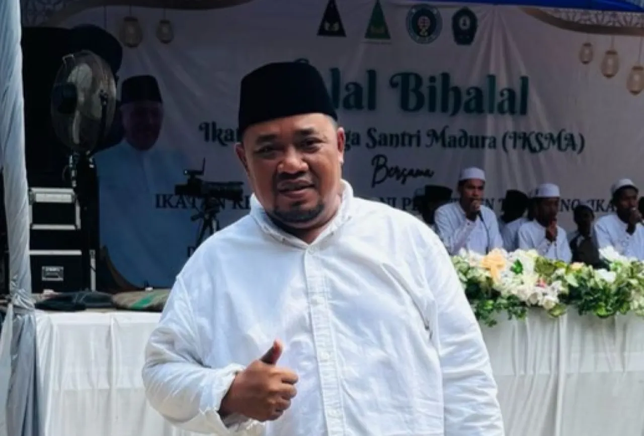 Gus Yusuf Benarkan Sahara Alumni Tebuireng, Ingatkan Jaga Adab Santri