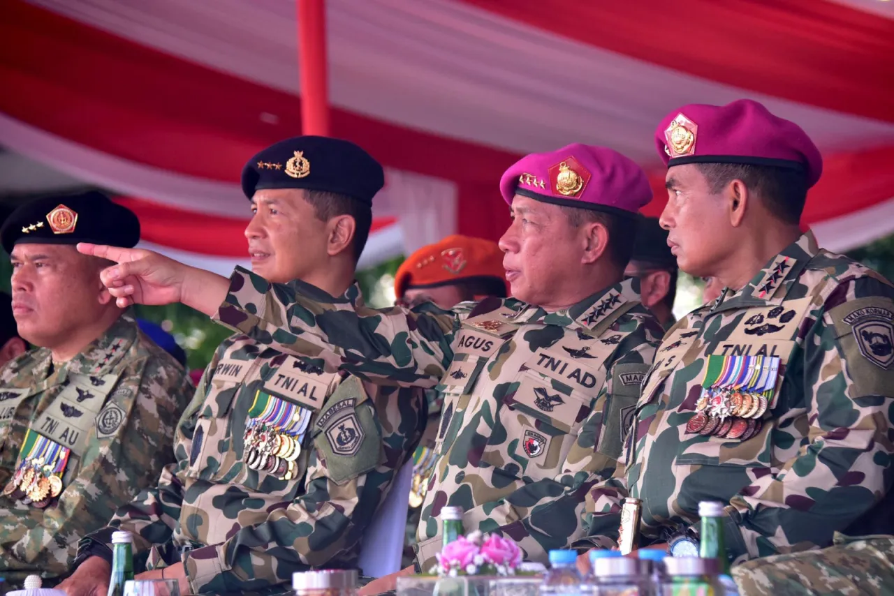 Prajurit Brigif 2 Marinir Tampil Heroik di Peringatan HUT ke-80 Korps Marinir