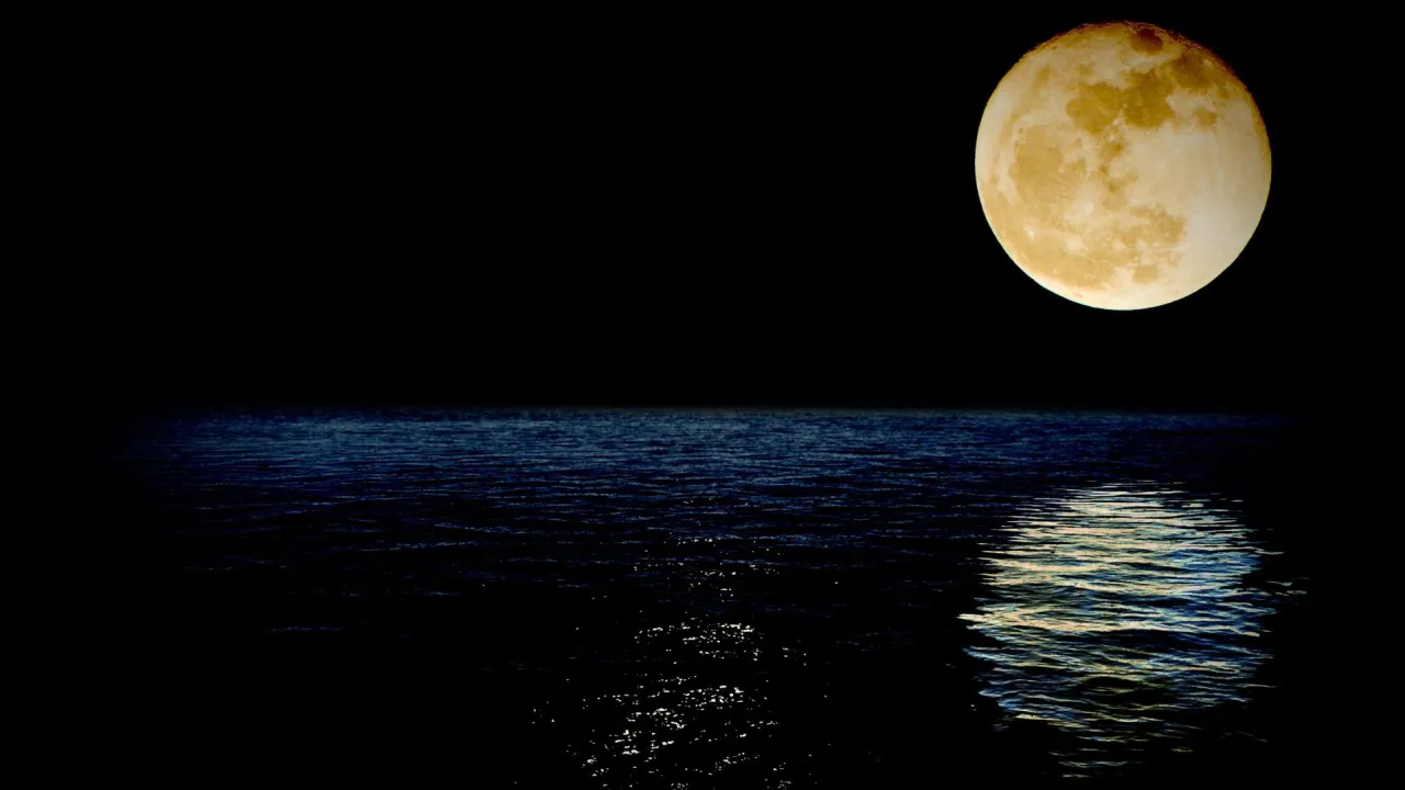 Supermoon Terbesar 2025 Akan Hadir di Langit Indonesia, Namun BMKG Peringatkan Banjir Rob di Daerah Pesisir
