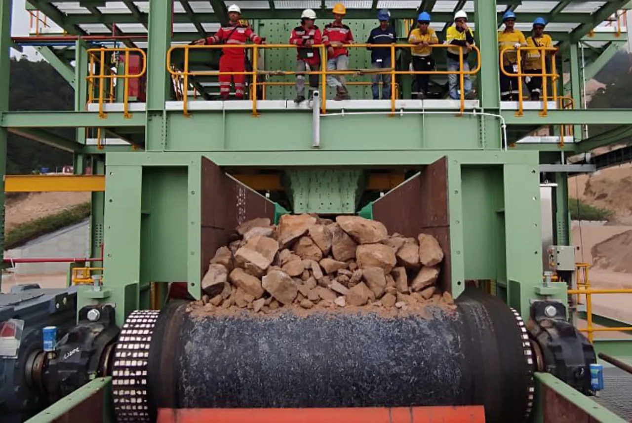 Ore Feeding Dimulai! EMAS Pani Siap Jadi Tambang Emas Terbesar di Indonesia