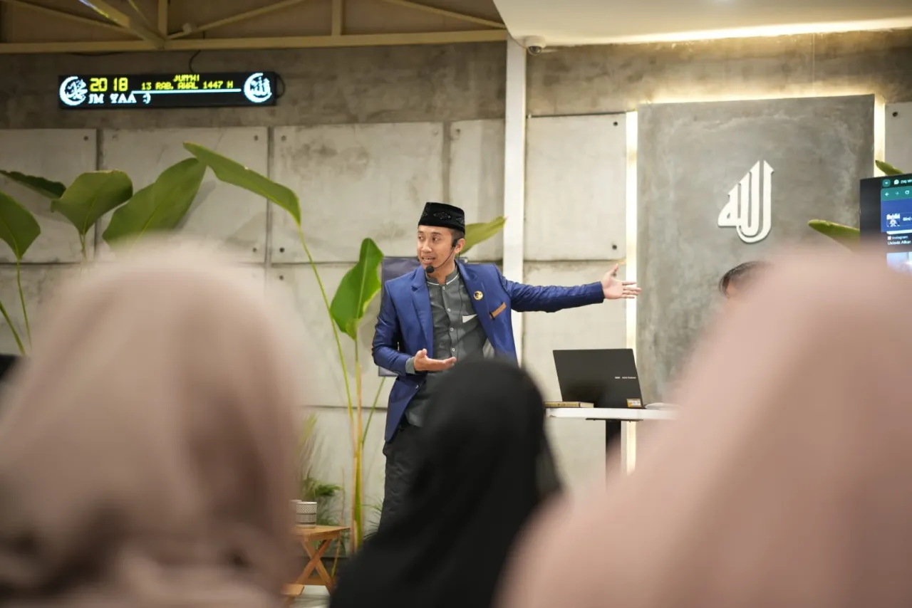 Tantangan Ukhuwah Islamiyah di Tengah Derasnya Arus Digital