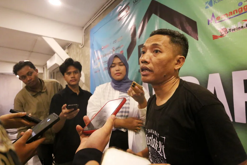 Isnan Effendi Beberkan Kunci Sukses Live TikTok di Depan Kader GMNI Surabaya