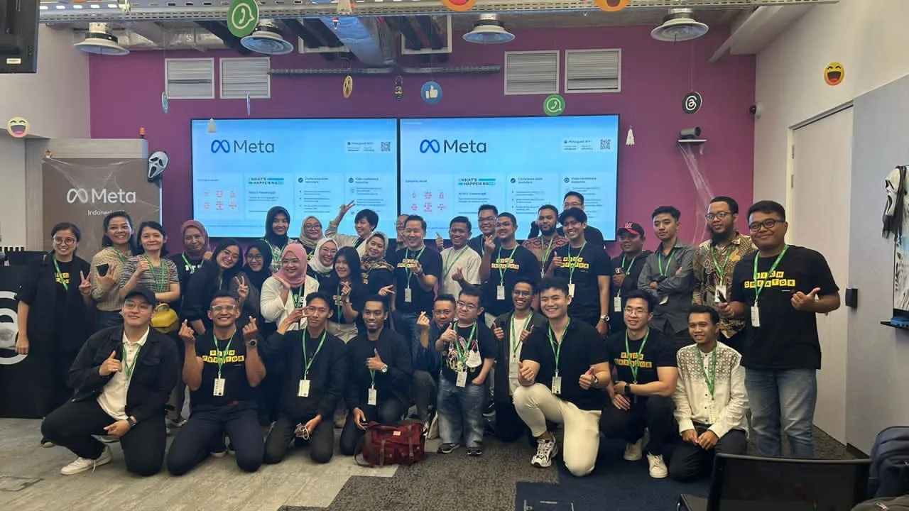 Inspiratif! Dosen Sosmed asal Sidoarjo Masuki Kantor Meta Indonesia dan Bahas Masa Depan Digital