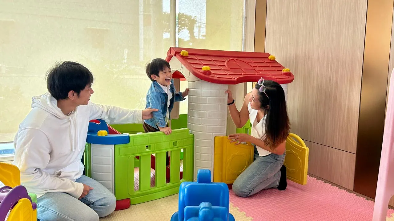 Rayakan Liburan Akhir Tahun dengan Paket Stay, Play, and Treat di Dafam Pacific Caesar Surabaya