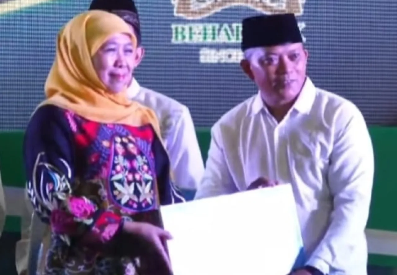 Gubernur Khofifah Ajak Dewan Masjid Jatim Berperan Aktif untuk Kemandirian Masjid dan Kesejahteraan Jamaah