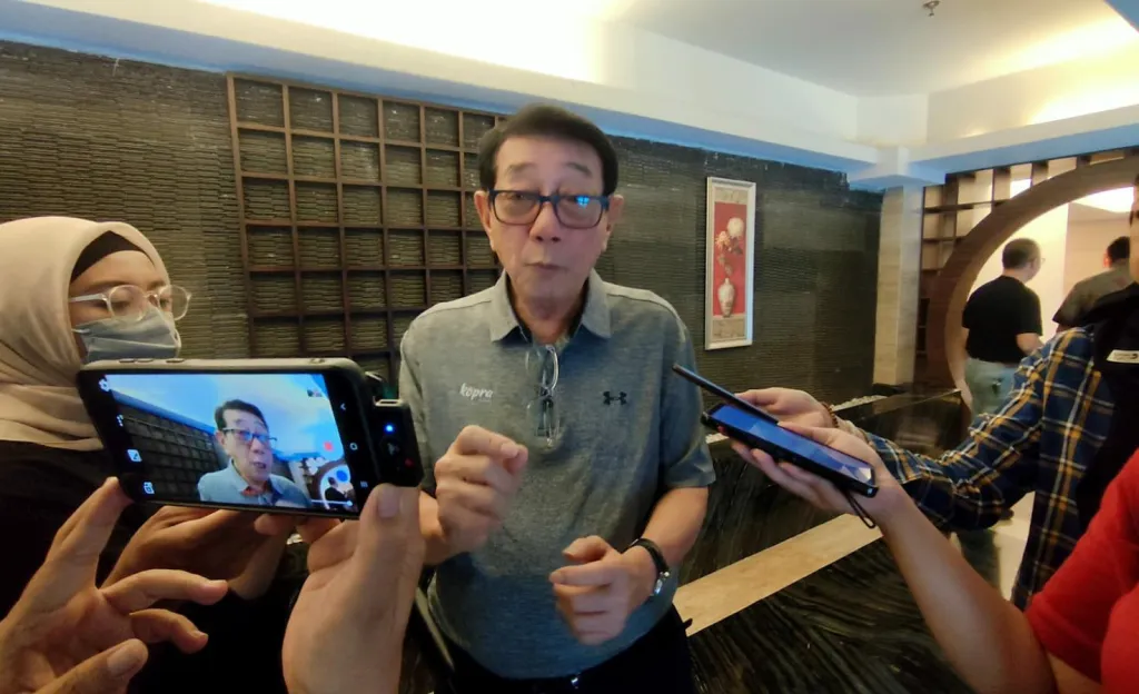 Deteksi Dini Prostat Kian Mudah, RS Adi Husada Luncurkan Terapi Minim Invasif dan Aplikasi Digital