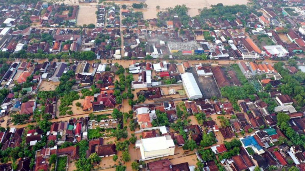 Krisis Iklim Picu Banjir Besar di Jawa Timur, Walhi Desak Pemprov Bertindak