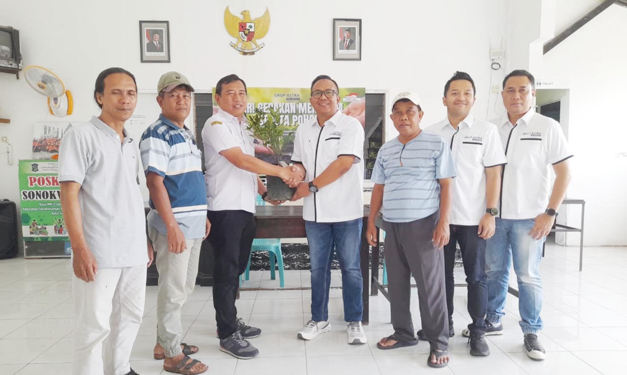 Grup Astra Surabaya Tanam 100 Bibit Pohon Buah, Dukung Gerakan Sejuta Pohon dan Ketahanan Pangan