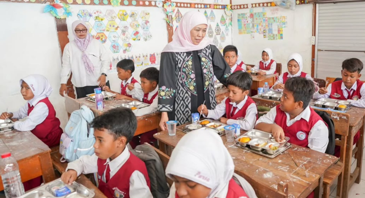 Khofifah Menilai Peringatan Gizi Nasional Selaras dengan Program Makan Bergizi Gratis Pemerintah. foto: KIP/FJN