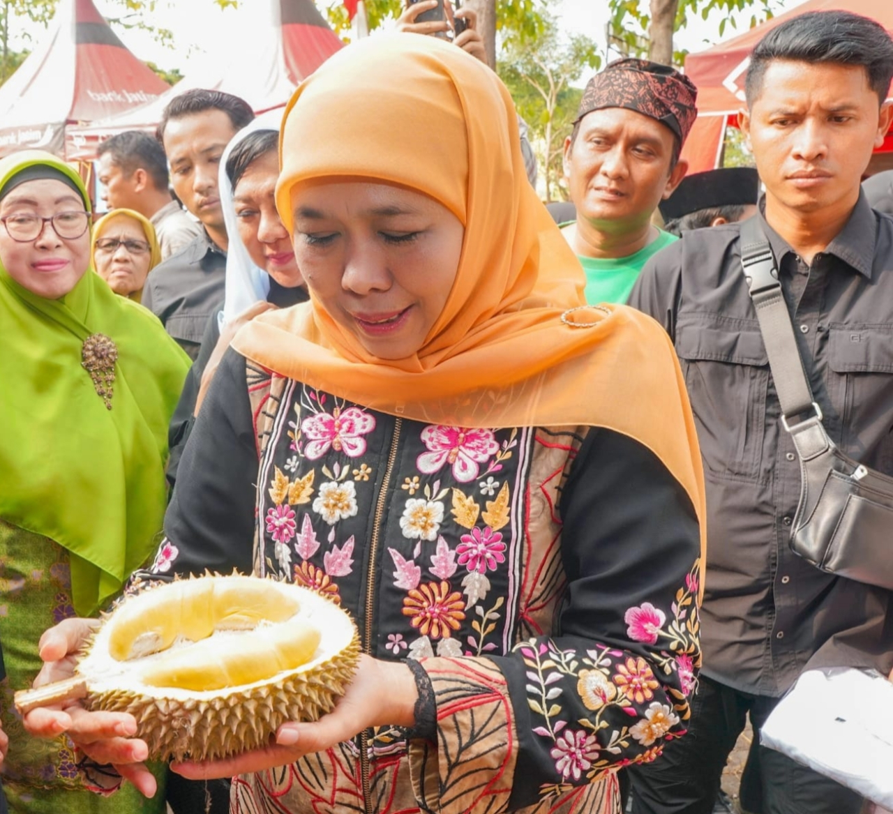 Durian Lover: Setelah Black Thorn, Durian Kasmin Khas Pasuruan Jadi Favorit Khofifah