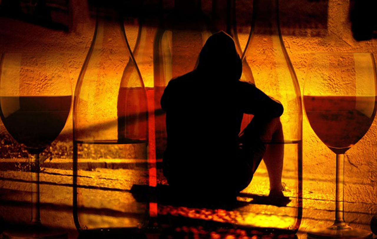 Peminum khamr tidak hanya merusak dirinya sendiri, tetapi juga bisa menimbulkan kekerasan, kecelakaan, dan kerusakan dalam masyarakat. Foto/pixabay