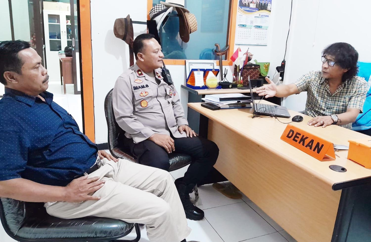 Bukannya Berburu Bandit, Kapolsek Tambaksari Malah Berburu Beasiswa KIP, Ternyata Ini Tujuannya!