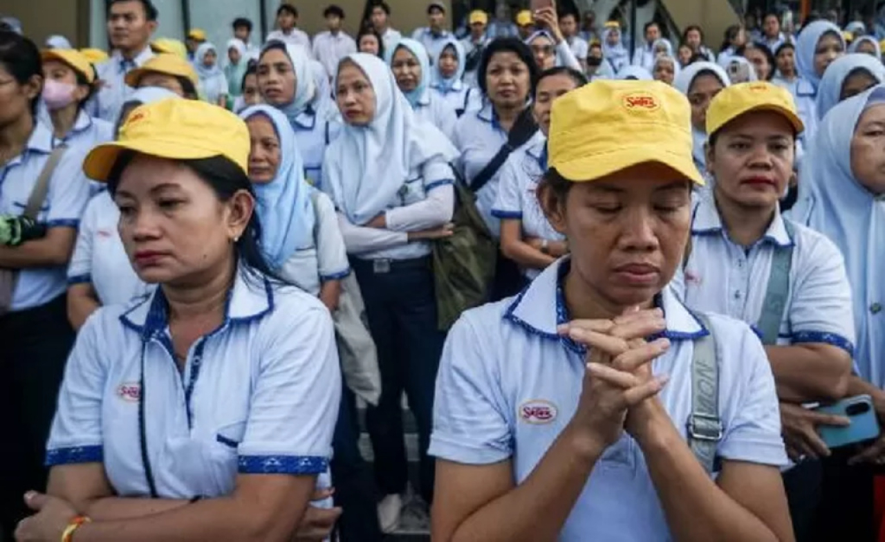 Ekonom Nilai Kebijakan Pemerintah Bantu Karyawan PHK Bersifat Dua Sisi