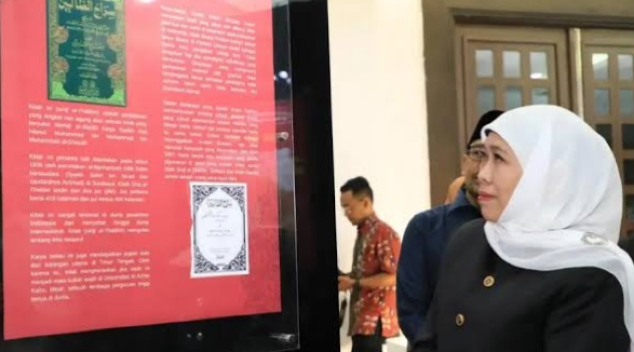 Gubernur Khofifah Mendukung Penuh Pelestarian Manuskrip Kuno Karya Ulama Nusantara