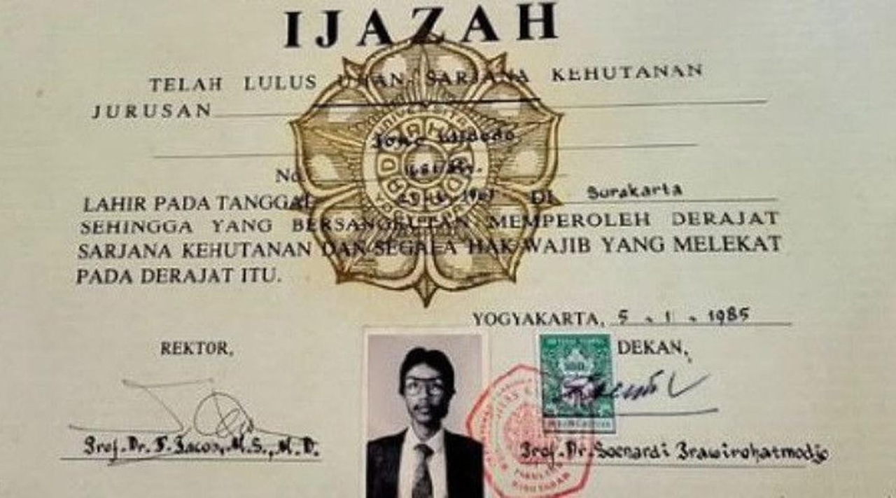 Ijazah mantan Presiden Joko Widodo (Jokowi). Foto/Instagram
