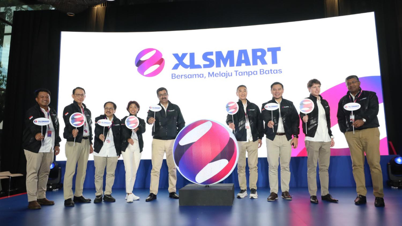 XLSMART memperkenalkan identitas korporat barunya, yang mencerminkan ambisi dan komitmen perusahaan. Foto/XLSMART