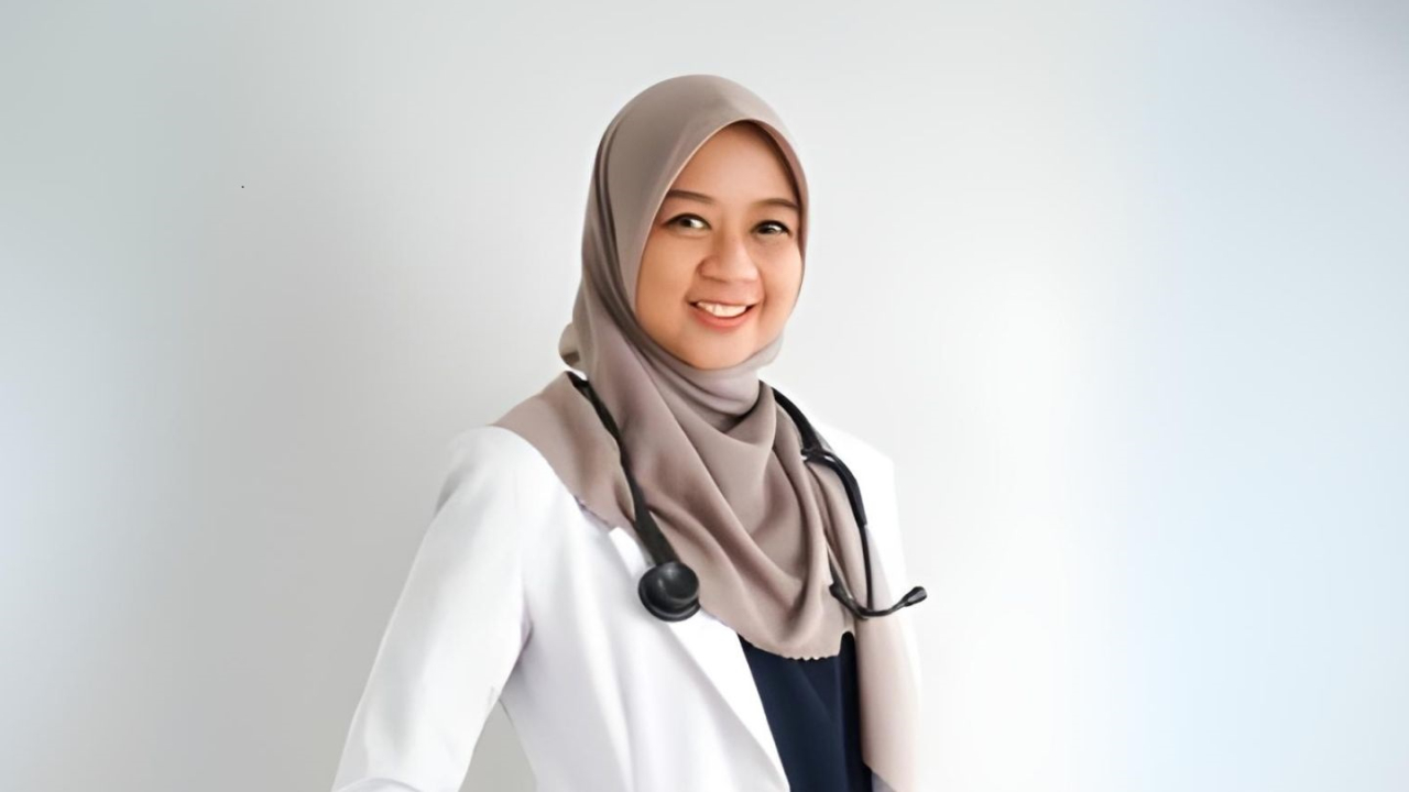 dr. Annisa Zahra Mufida Sp.PD, dosen Fakultas Kedokteran Universitas Airlangga (UNAIR). Foto: Dokumentasi Pribadi