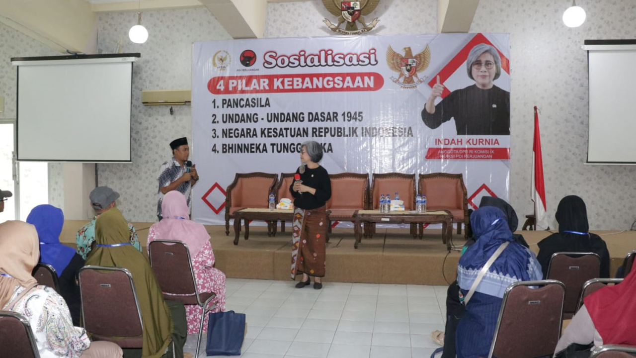 Indah Kurnia Sosialisasikan Empat Pilar Kebangsaan di Surabaya, Tegaskan Pencabutan TAP MPR No. 33/1967