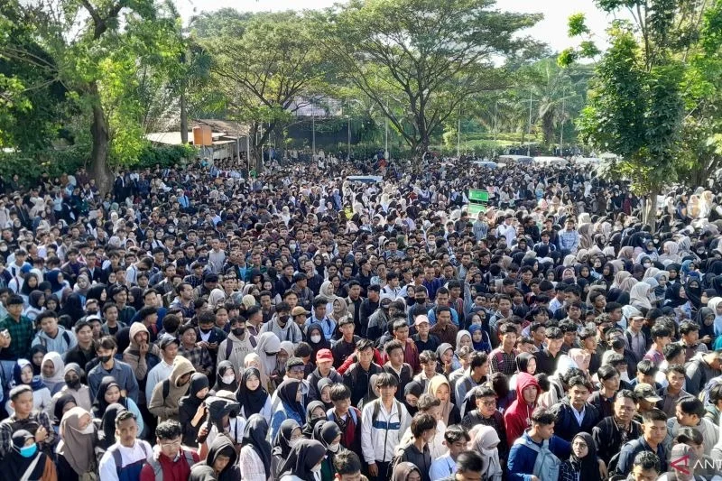Dari Fenomena Pencari Kerja Ada Pesan Kuat Buat Negara dan Penyelenggara Pendidikan