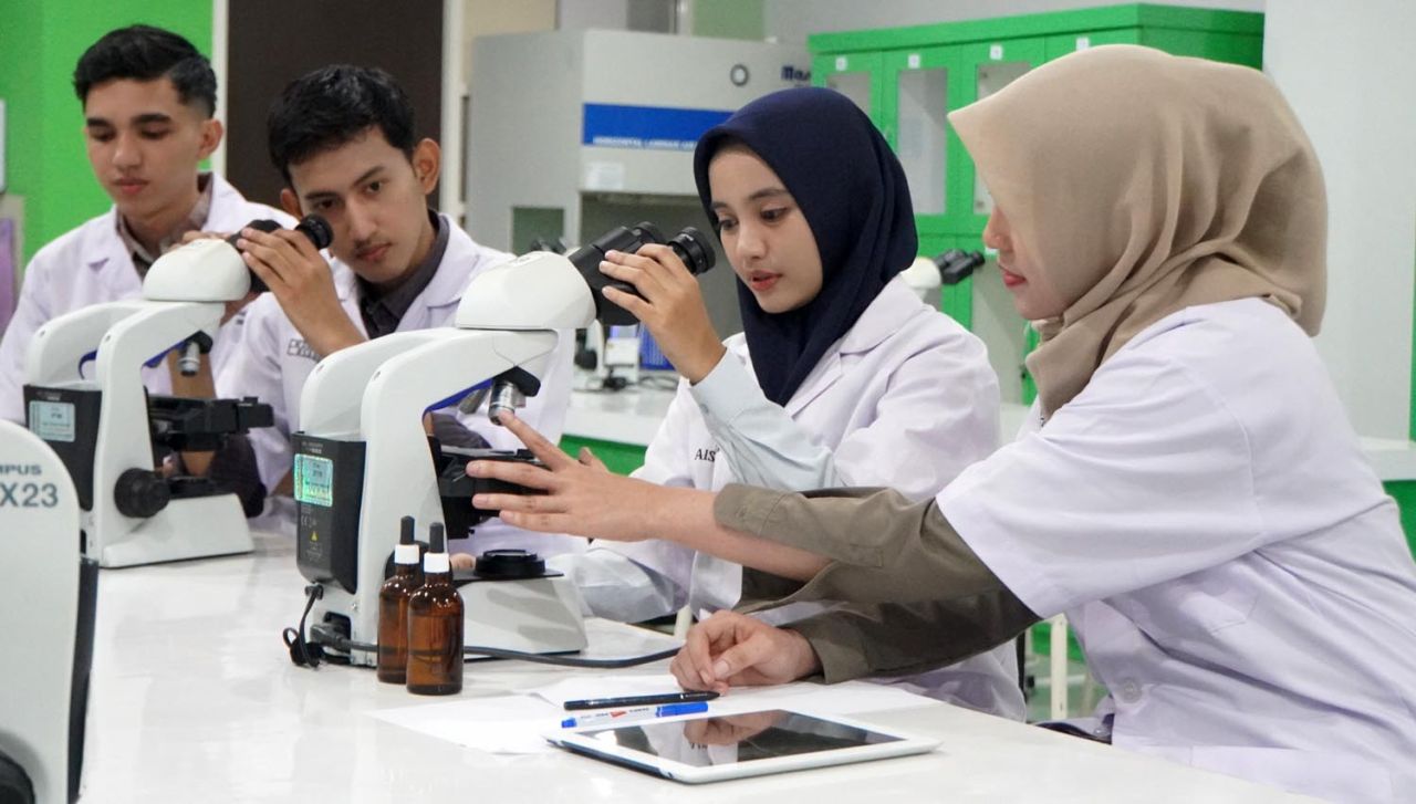 Kedokteran Unusa Raih Akreditasi Unggul, Miliki 3 Rumah Sakit Sendiri untuk Praktik Mahasiswa