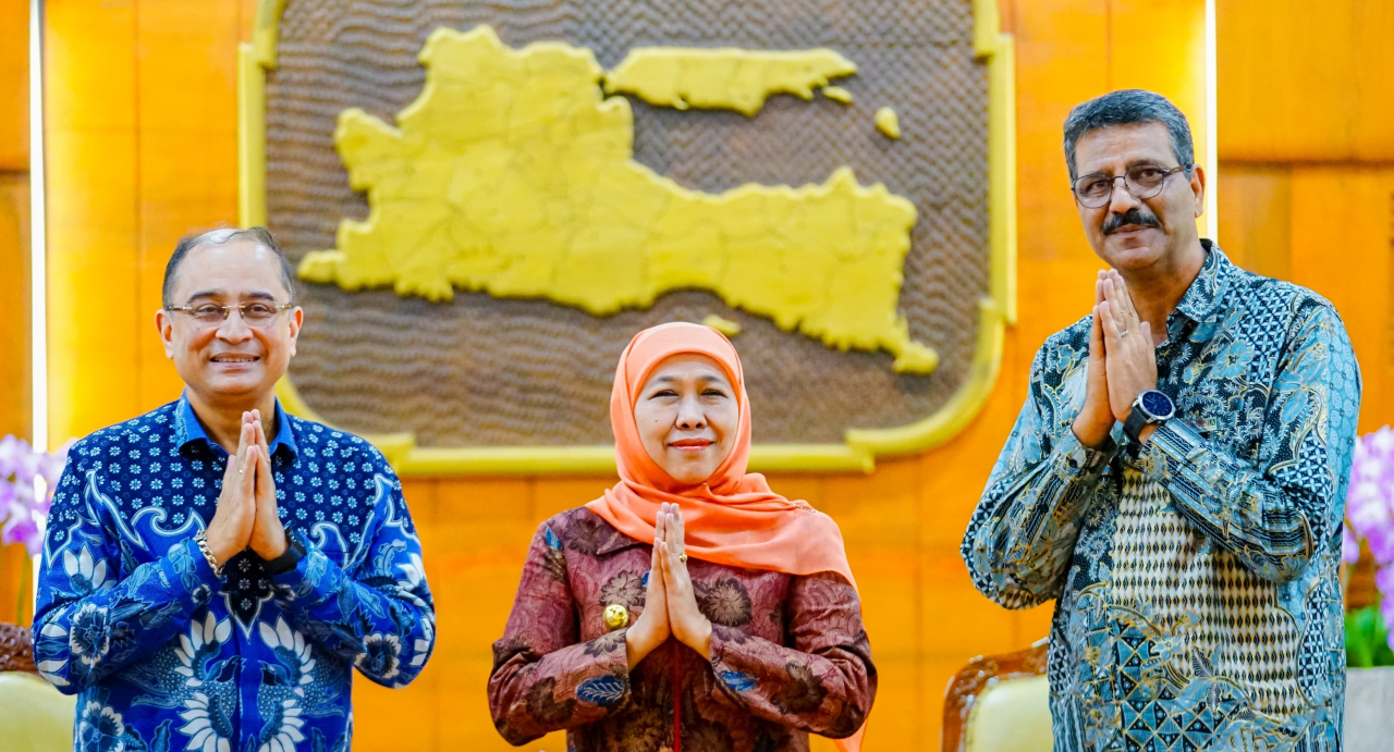 Dubes India Shandeep Chakravorty Puji Gubernur Khofifah Berhasil Memimpin Jawa Timur dengan Keunggulan dan Potensi