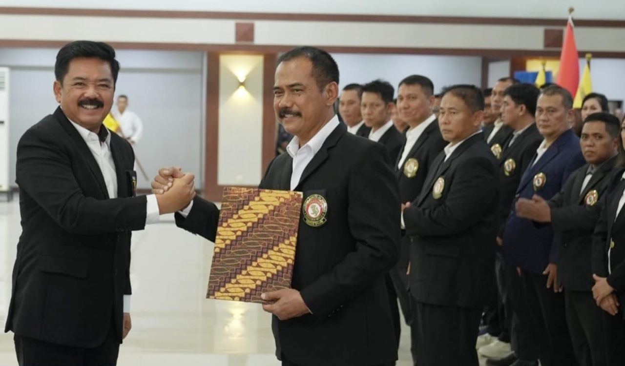 Mayjen Bambang Sutrisno Resmi Pimpin PB Lemkari Periode 2025-2029