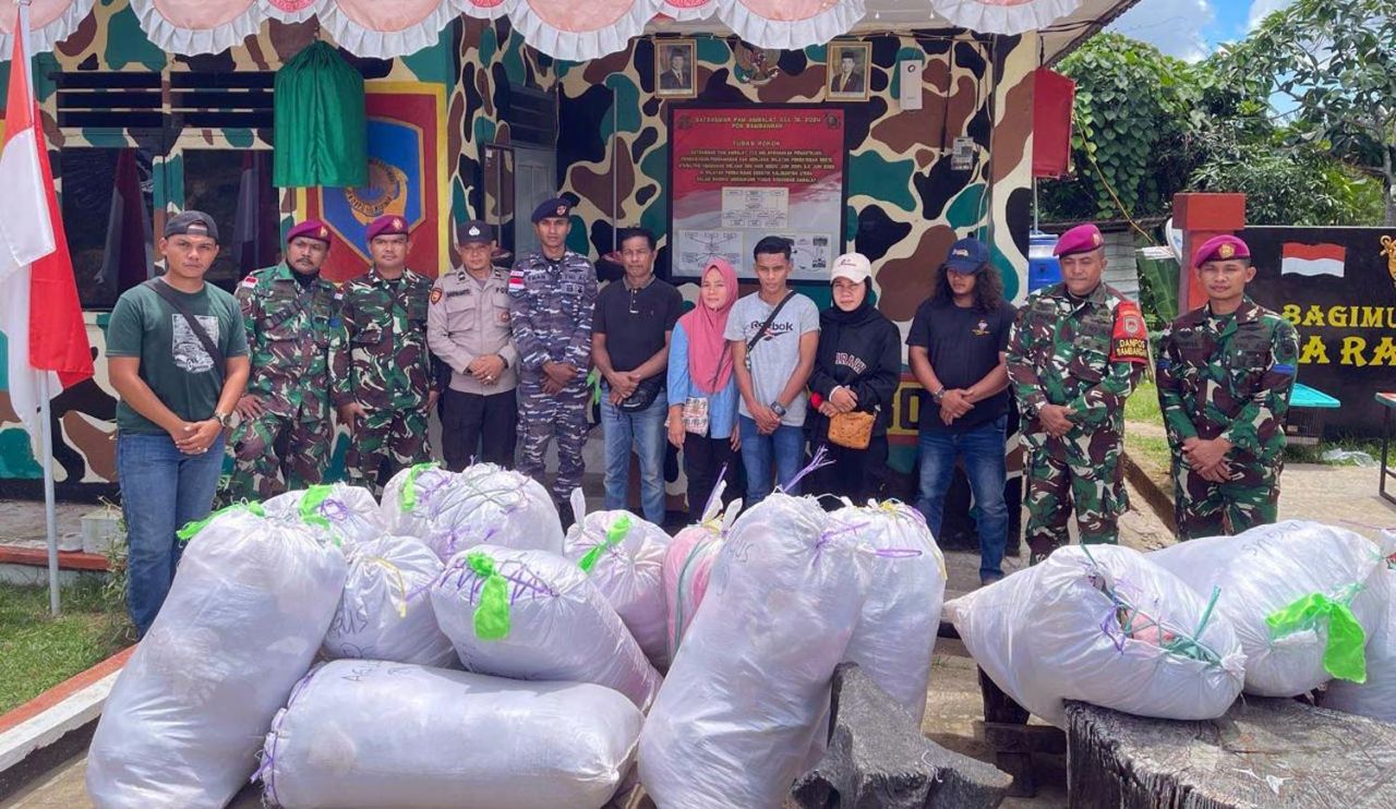 Penindakan ini dilakukan di Pelabuhan Tradisional Bambangan, Desa Bambangan, Sebatik, Nunukan, pada Kamis (1/5/2025). Foto/Dispen Kormar