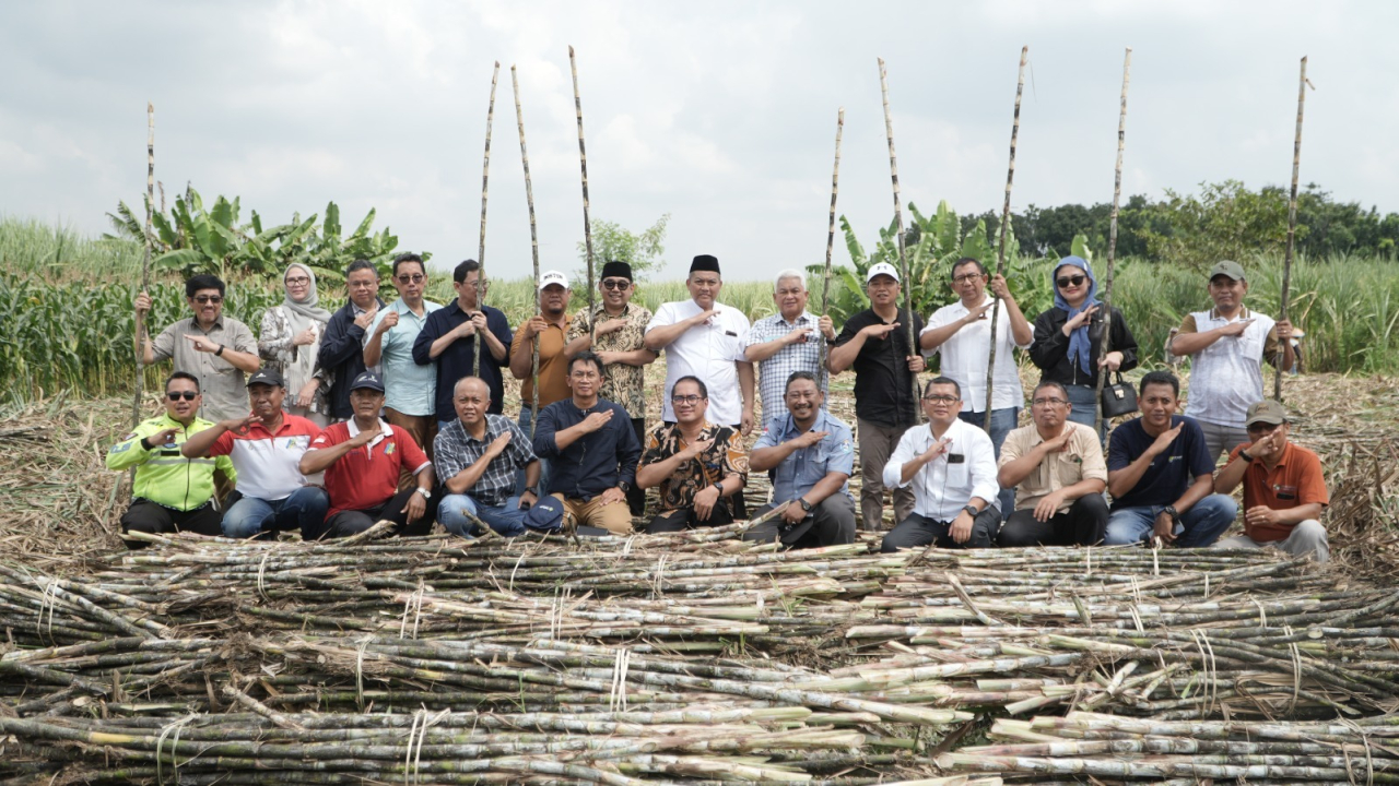 Kunjungi Mojokerto, Komut SGN Apresiasi Sinergi Petani dan PG Dalam Upaya Wujudkan Swasembada Gula Nasional