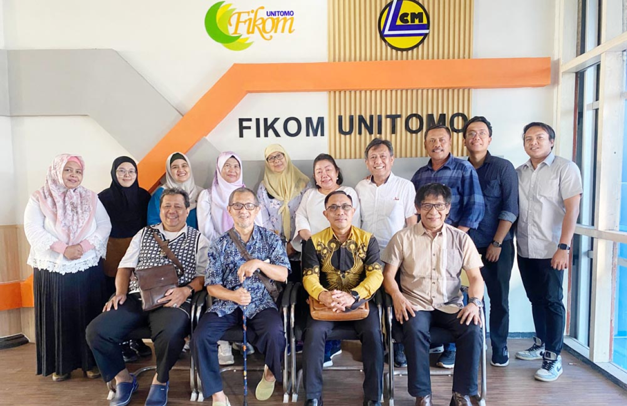 Fikom Unitomo Perbarui Kurikulum dengan Pendekatan OBE, Siap Sambut PMB