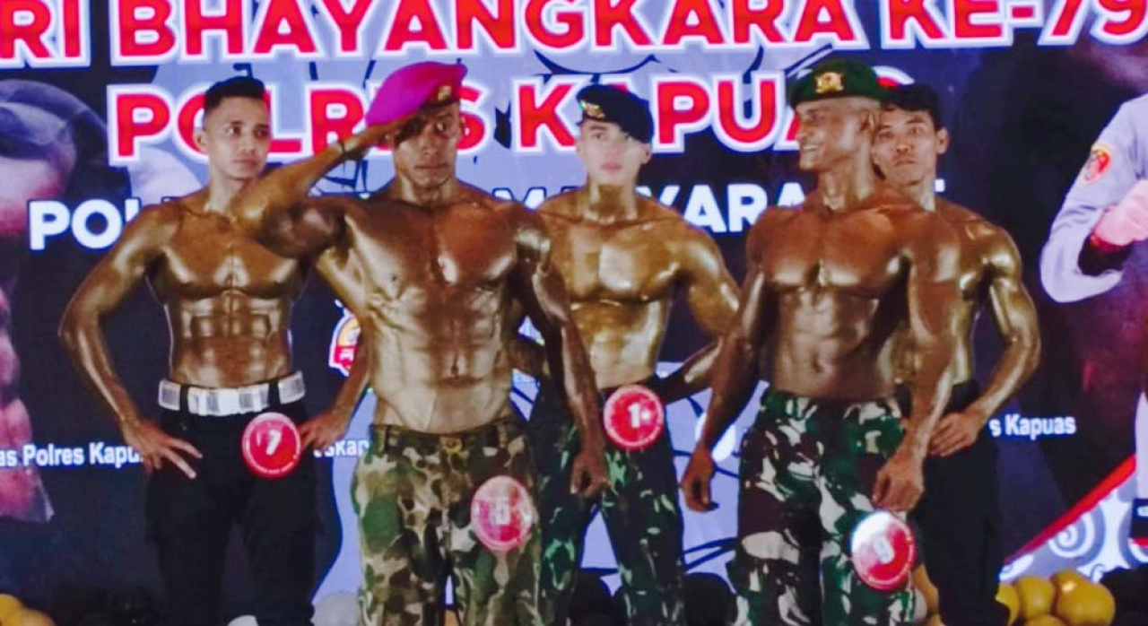 Prajurit Yonif 5 Marinir Juara Body Contest Piala Kapolres Kapuas Cup