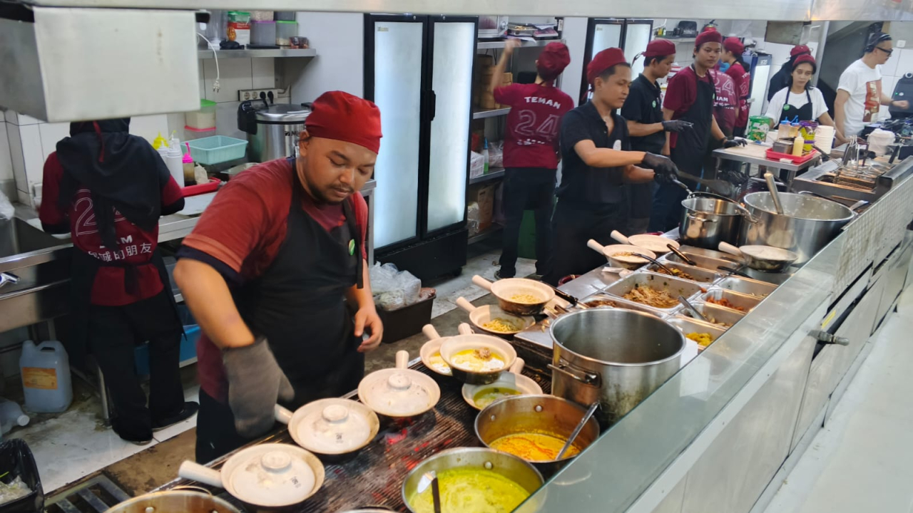Kedai Bubur Clay Pot 