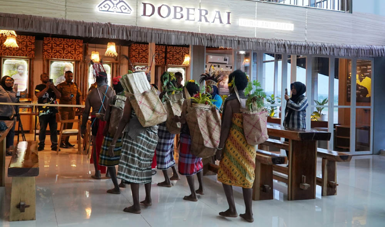 Lounge Baru di Bandara Sorong Tampilkan Budaya dan Kuliner Terbaik Papua