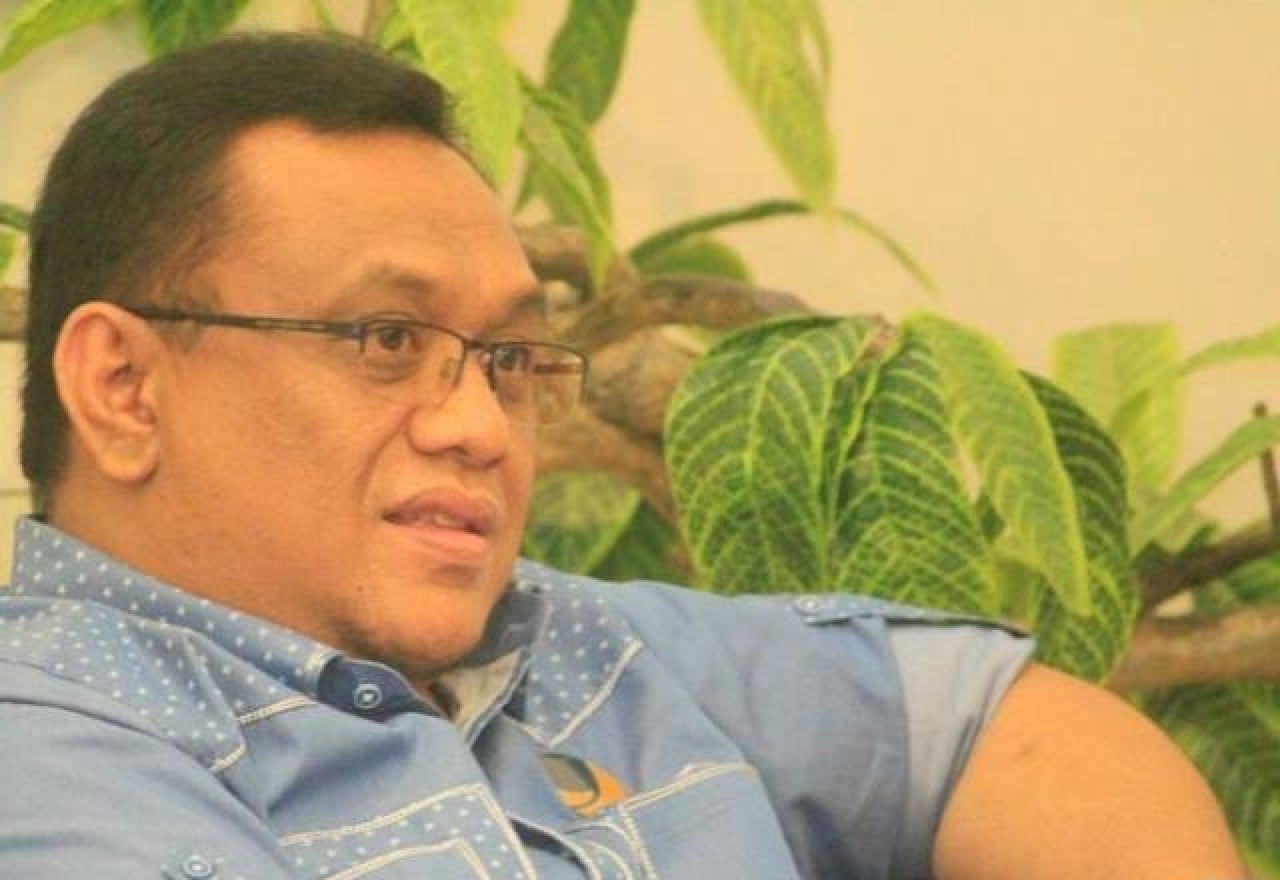 SP, Tokoh Penyeimbang