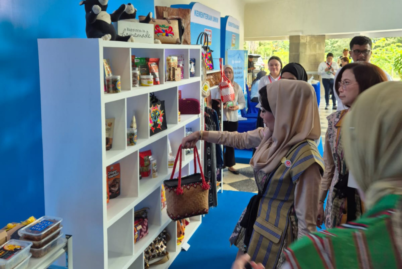 "Emak-Emak Matic" Kuasai AI dan Digital Marketing, UMKM Naik Kelas!