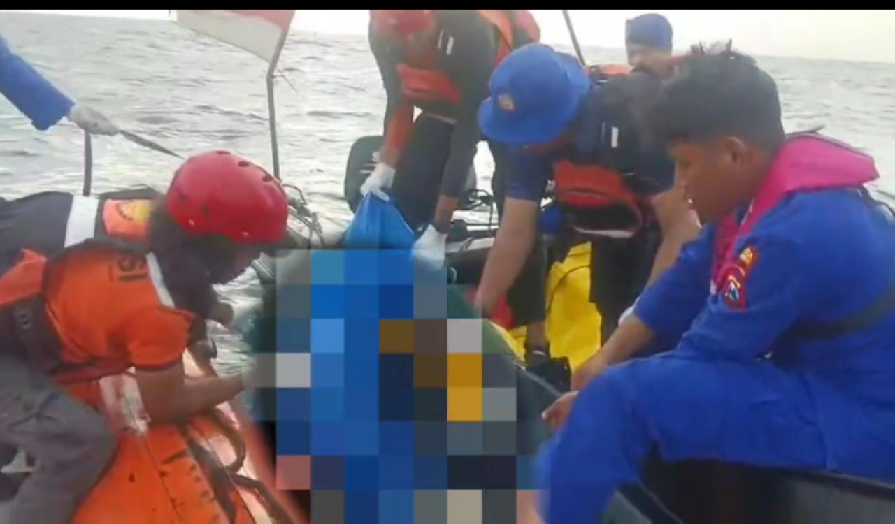 Dua Jenazah Korban KMP Tunu Pratama Jaya Ditemukan di Perairan Selatan Selat Bali