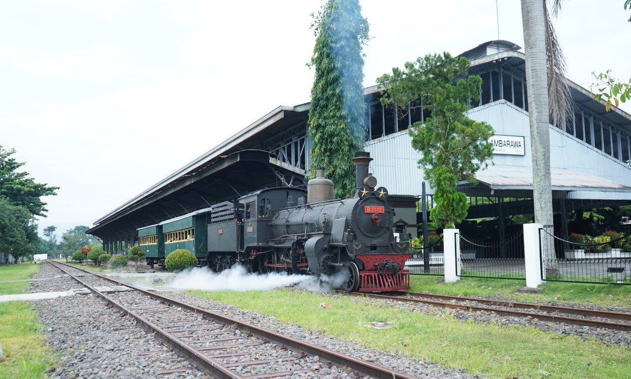 KAI Wisata Hadirkan Kereta Wisata “Baru Klinthing” Di Museum Kereta Api Ambarawa