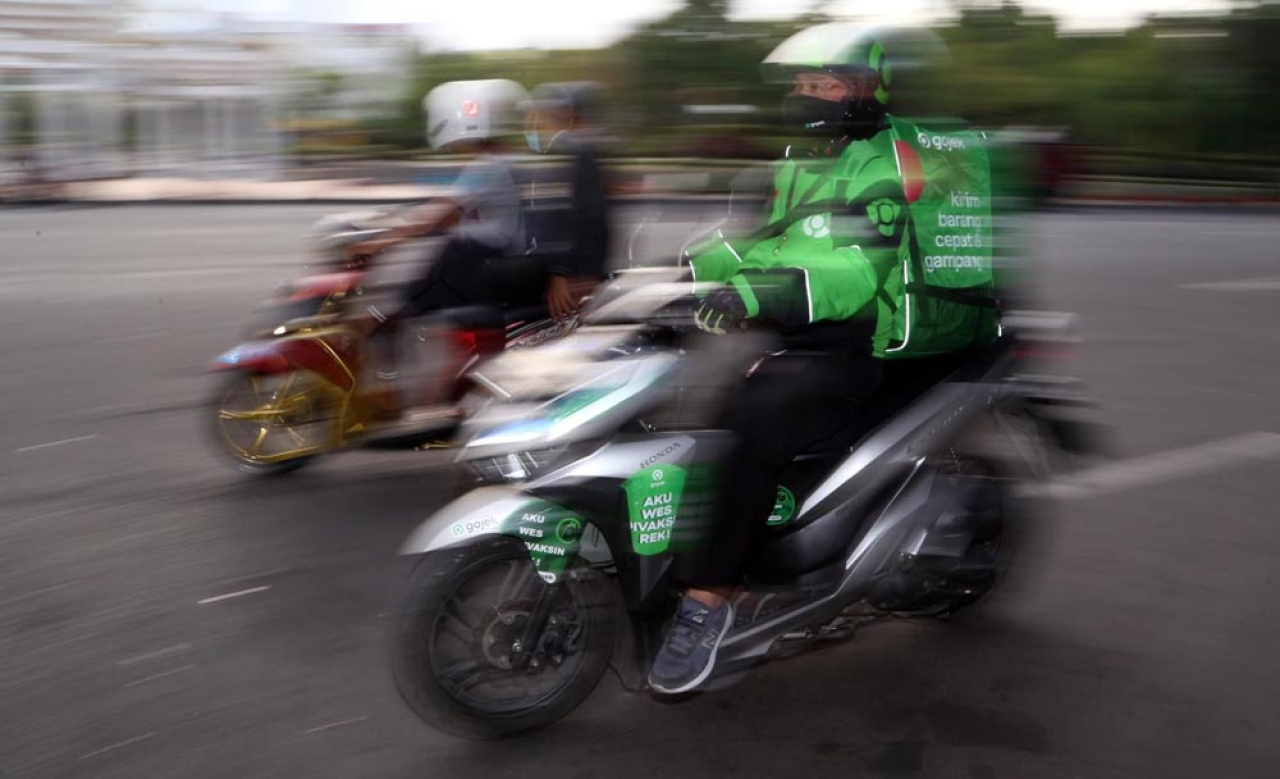 Kenaikan Tarif Ojol, Solusi Atau Cara Baru Jadi Miskin?