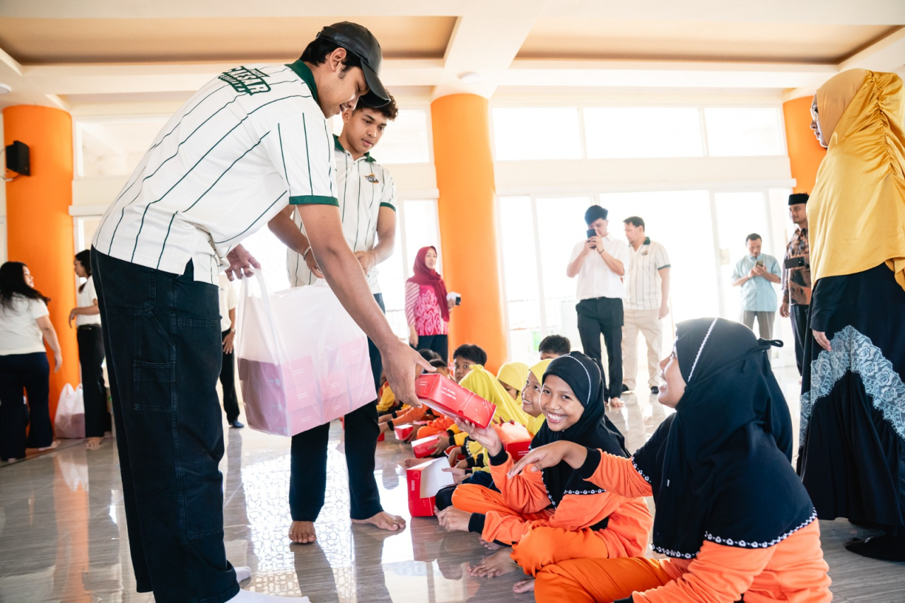Dafam Pacific Caesar Surabaya merayakan hari jadinya yang ke-8 tahun ini, Sabtu (9/8/2025). Foto: Ayojatim