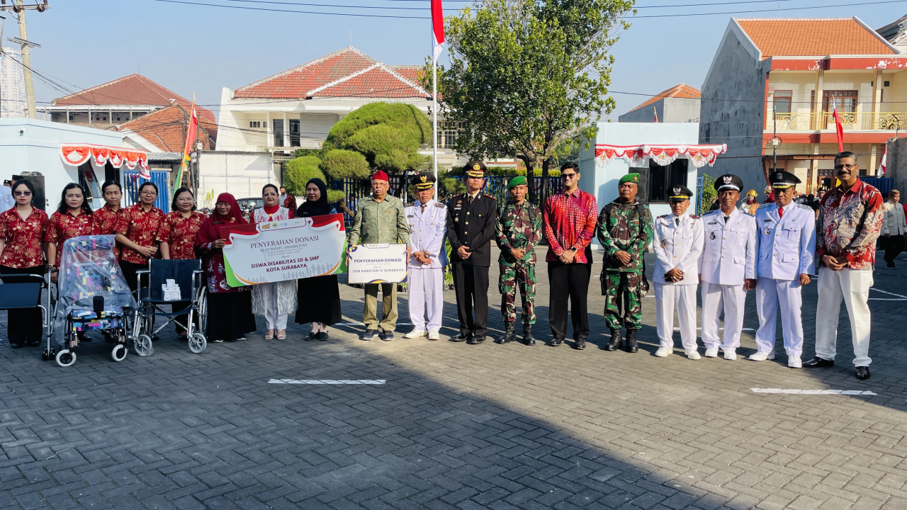 Penyerahan donasi bantuan untuk Disabilitas 