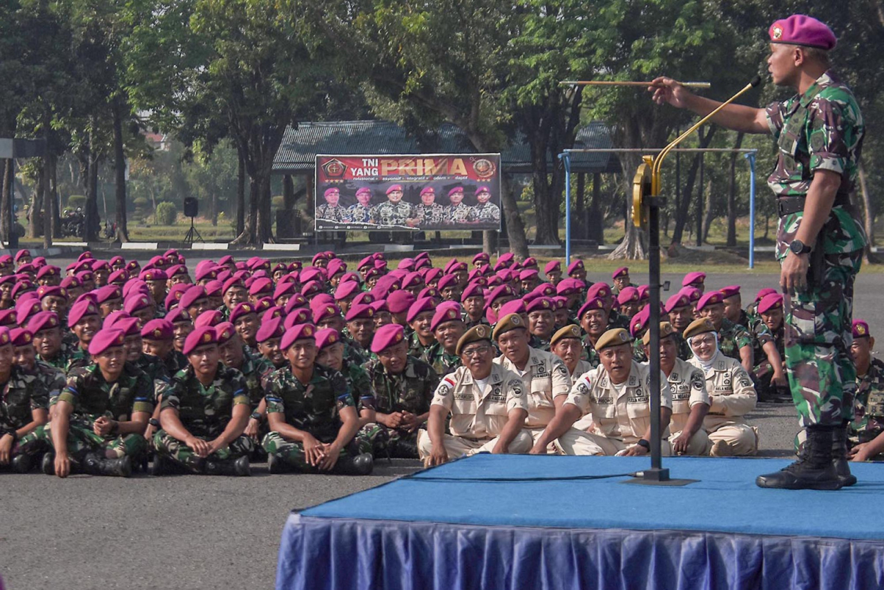 Tingkatkan Motivasi Dan Semangat Keprajuritan, Komandan Brigif 2 Marinir Pimpin Apel Khusus Satuan