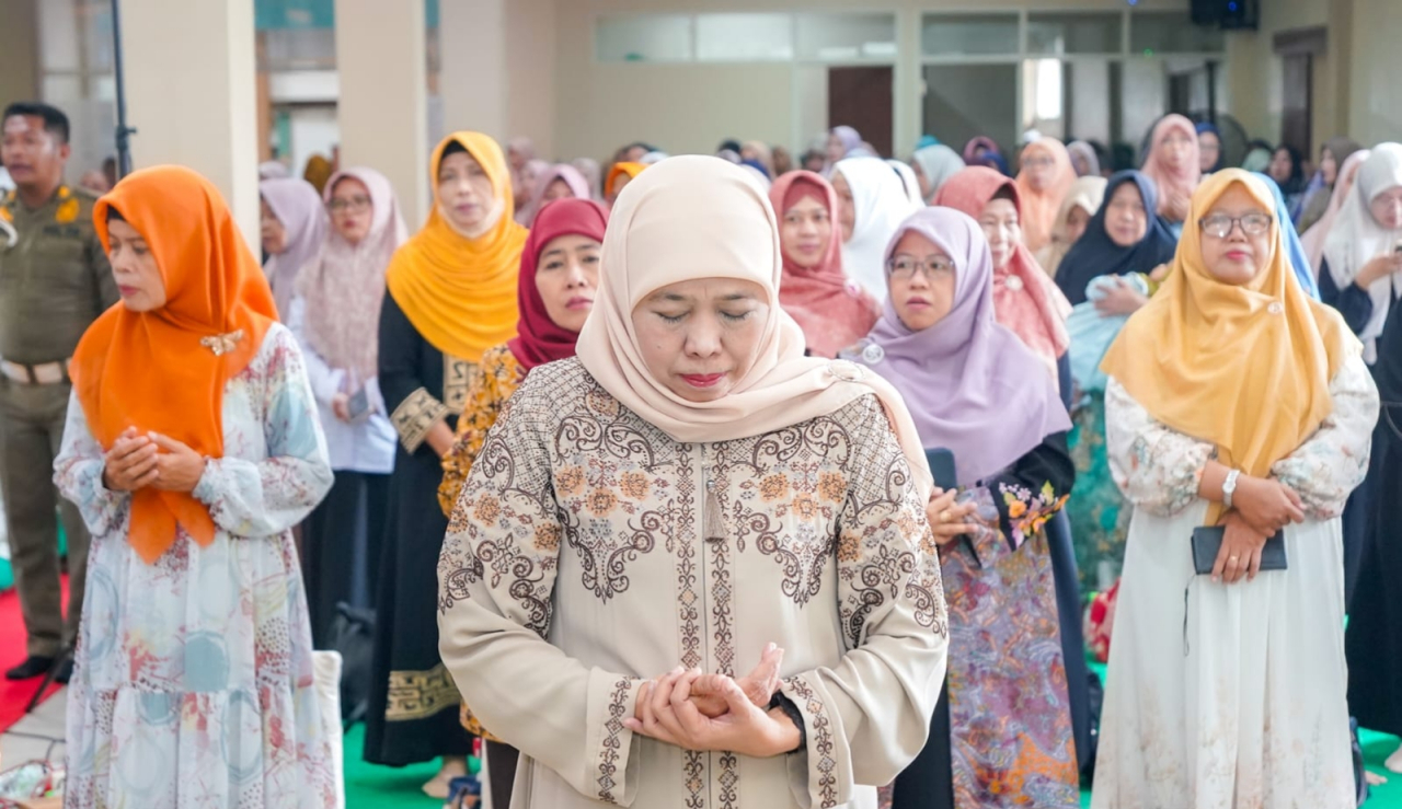 Gubernur Khofifah Sampaikan Duka Mendalam atas Kecelakaan Bus Pariwisata Rombongan Nakes di Kawasan Bromo