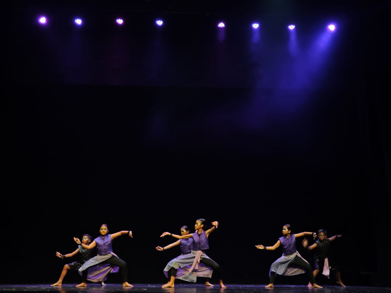 Pagelaran Sawung Dance Festival di Surabaya. Foto: Rumah Literasi Digital