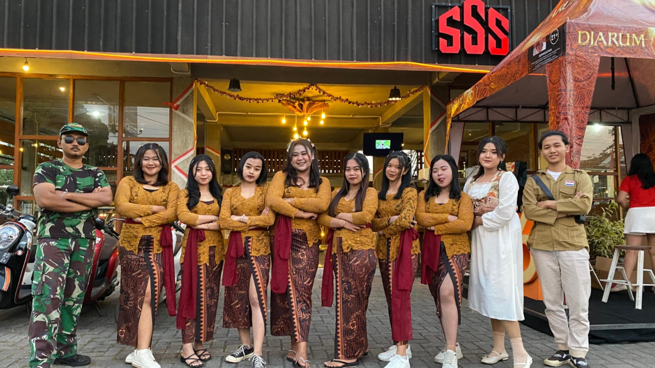 Tim Kafe SSS Pacet Mojokerto. Foto: Dok-Jungle Hospitality Management