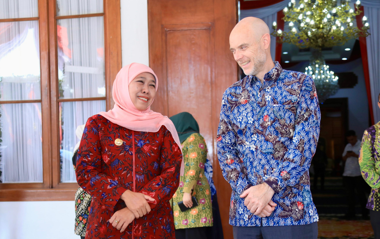 Gubernur Khofifah Terima Audiensi Konjen AS Christopher R. Green, Bahas Kerja Sama Pendidikan, Kesehatan dan Investasi