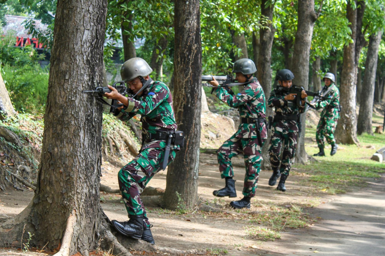 Latihan Prajurit Batalyon Infanteri 3 Marinir. Foto: Ainul Yakin - Dispen Kormar (Sidoarjo).