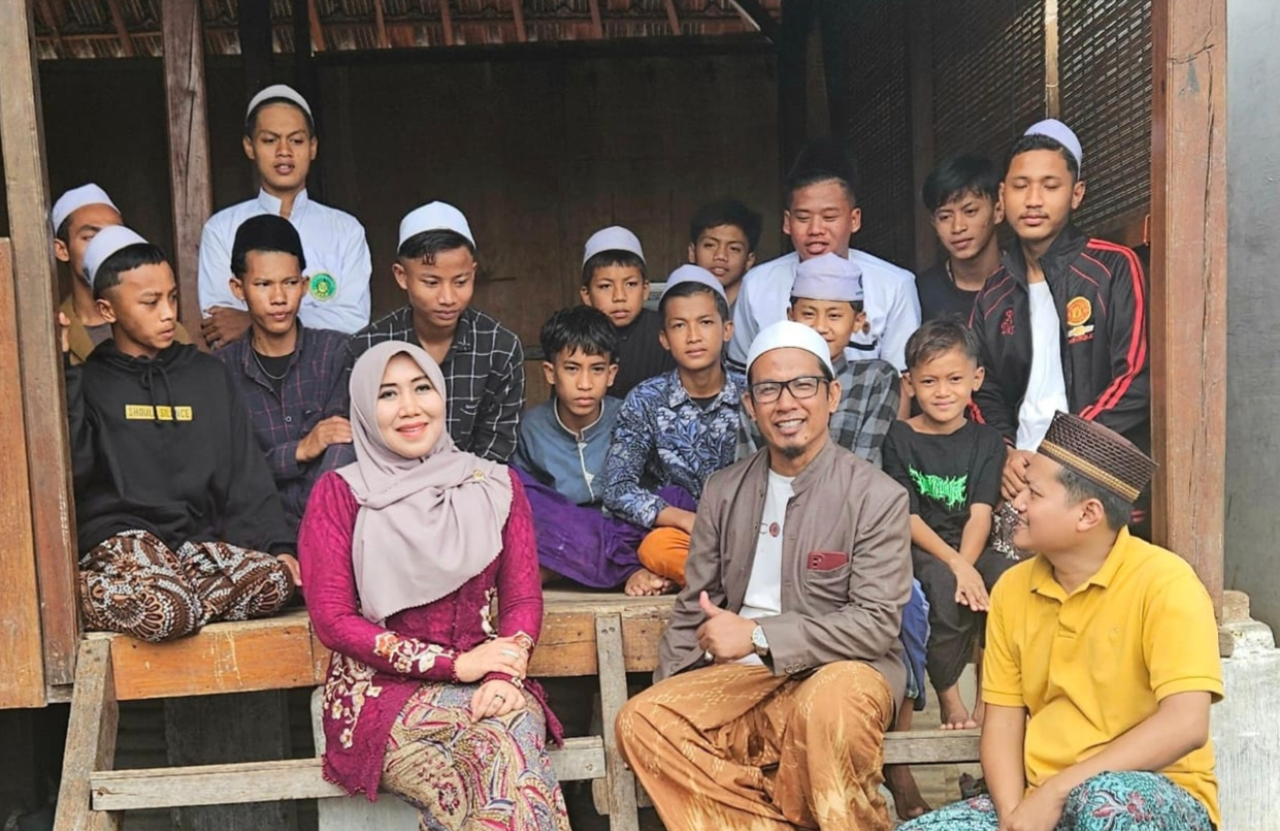 Senator Lia Istifhama Dorong Santri Jadi Generasi Tangguh dan Visioner