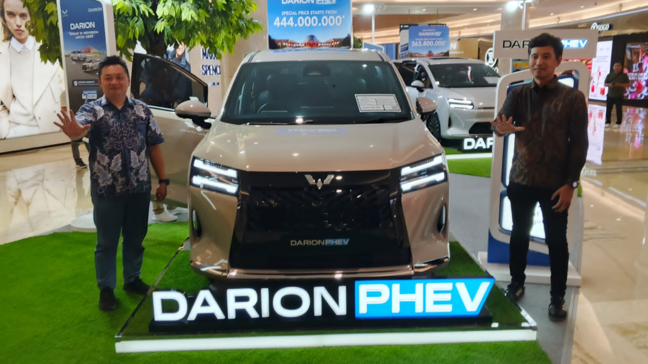 Wuling Darion, MPV EV dan PHEV Pertama, Resmi Hadir di Surabaya dengan Teknologi Elektrifikasi Modern